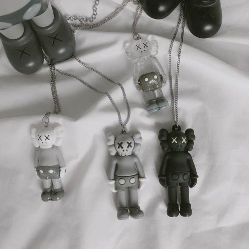 KAWS Metal/Soft Silicone/Hard Resin Necklace  2.1-2.7inch photo review